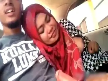 ABG Jilbab Milih Nyepong Daripada Putus poster