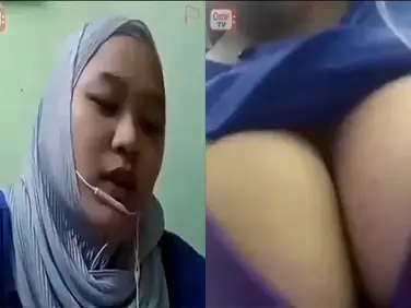Bokep Jilbab Tobrut Main Ome TV Unjuk Toket Kebanggaan poster